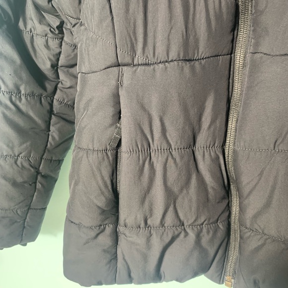 Boys Columbia size 10-12 medium hooded black zip up puffer coat VGUC - Picture 10 of 15